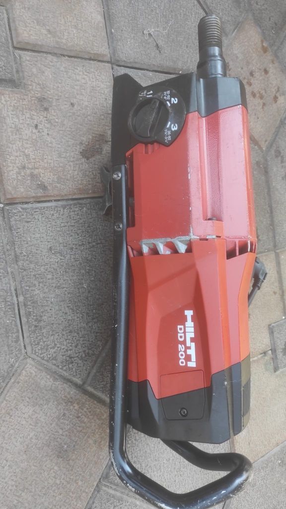 Masina de carotat HILTI  DD 200 fabric. 2020