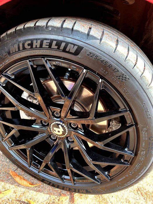 Renault LAGUNA 2 на части заради блокирал автомат