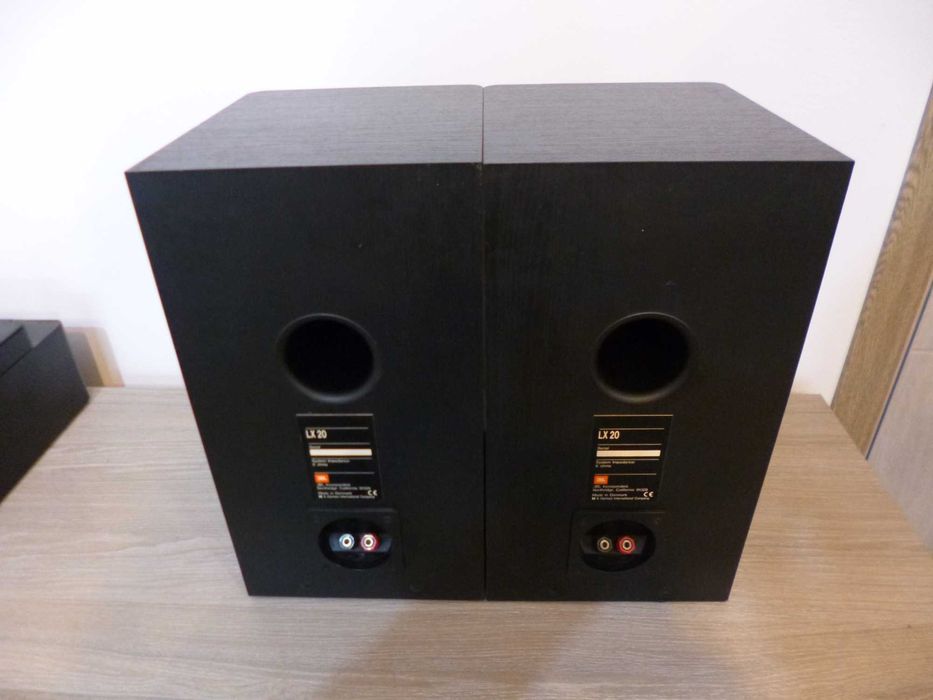 Boxe raft JBL Bass reflex 100 w