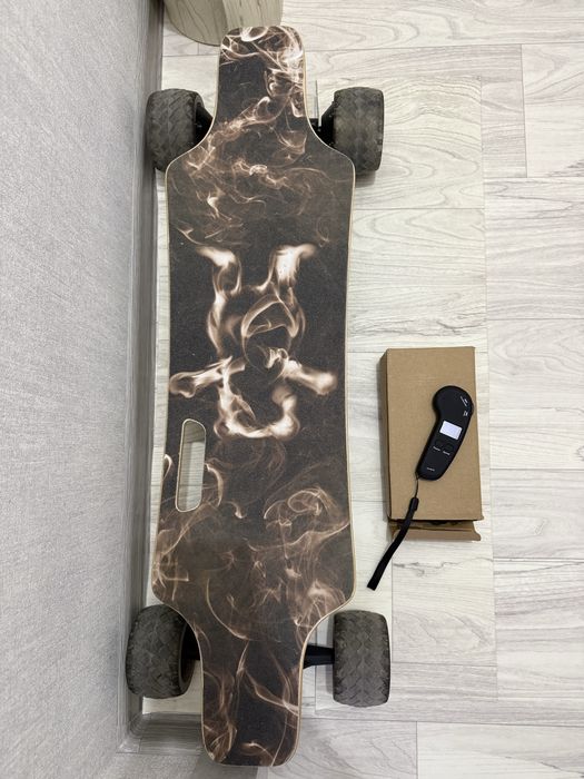 Электрический скейтборд новый