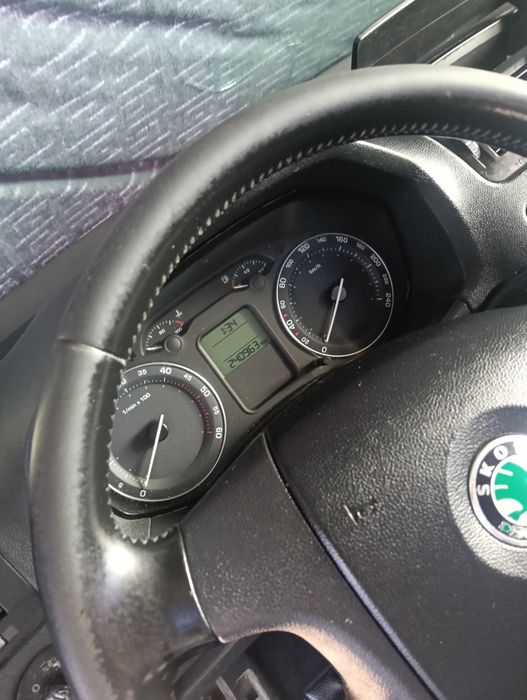 Schimb cu ATV 4x4 minim 400 cmc Skoda Octavia 2 Ambiente 2.0 TDI
