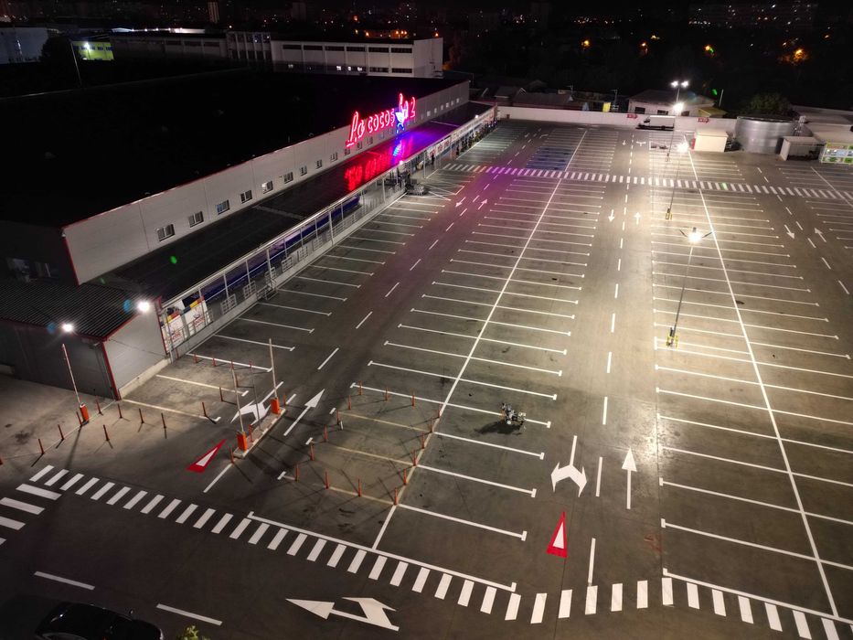 Trasare marcaje rutiere, parcări, hale, depozite, logistică