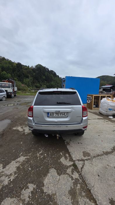 Vand - schimb Jeep Compass 2013 ,4x4  anvelope noi jante 18"