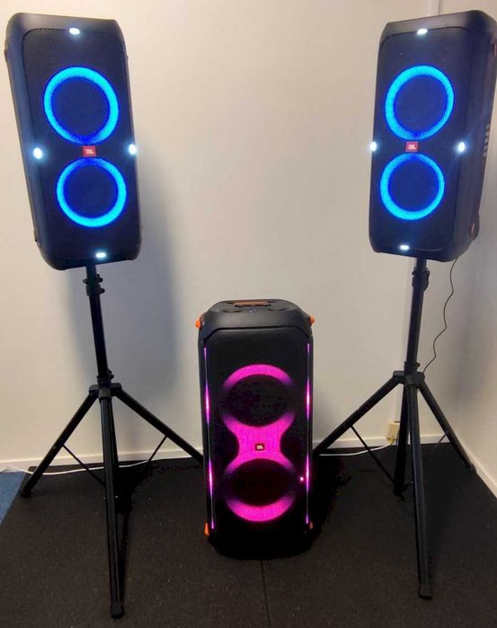 Inchiriez Boxe JBL 110 310 710 Lumini Microfon Evenimente Cabana Cluj