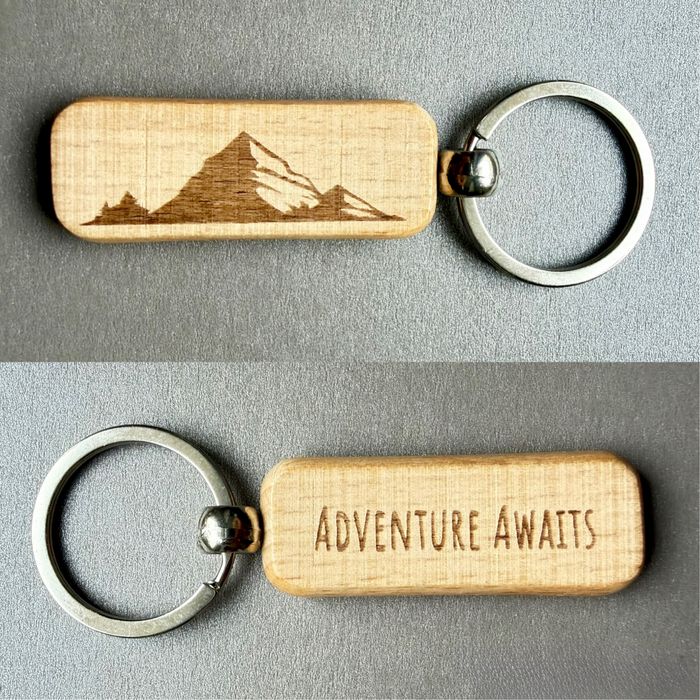 Дървени ключодържатели с детайлна лазерна гравюра