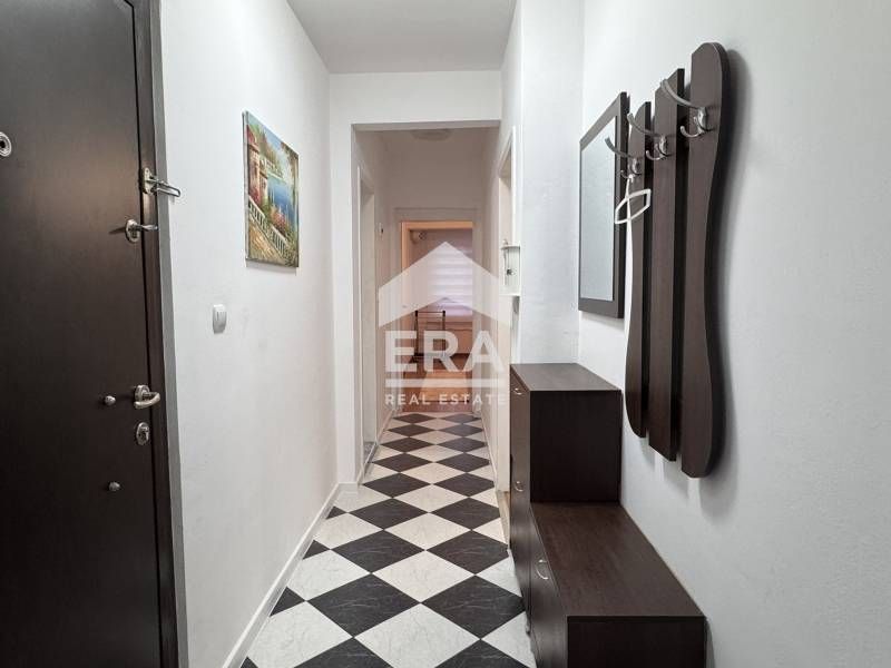 Дава се под наем Тристаен апартамент в Варна, Базар Левски - 70 кв.м за 698.19 € - Снимка #4