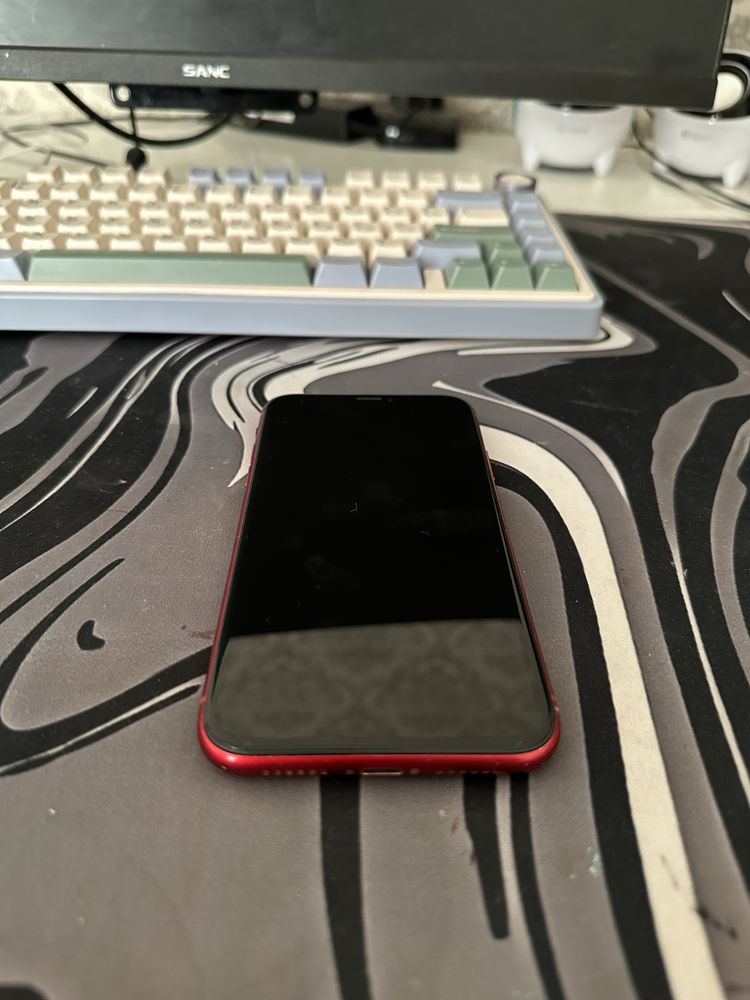 Iphone xr 64gb  идеал