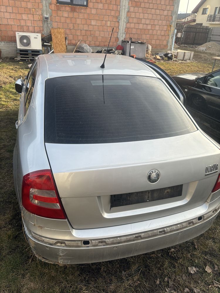 Piese skoda octavia 2  2,0 tdi