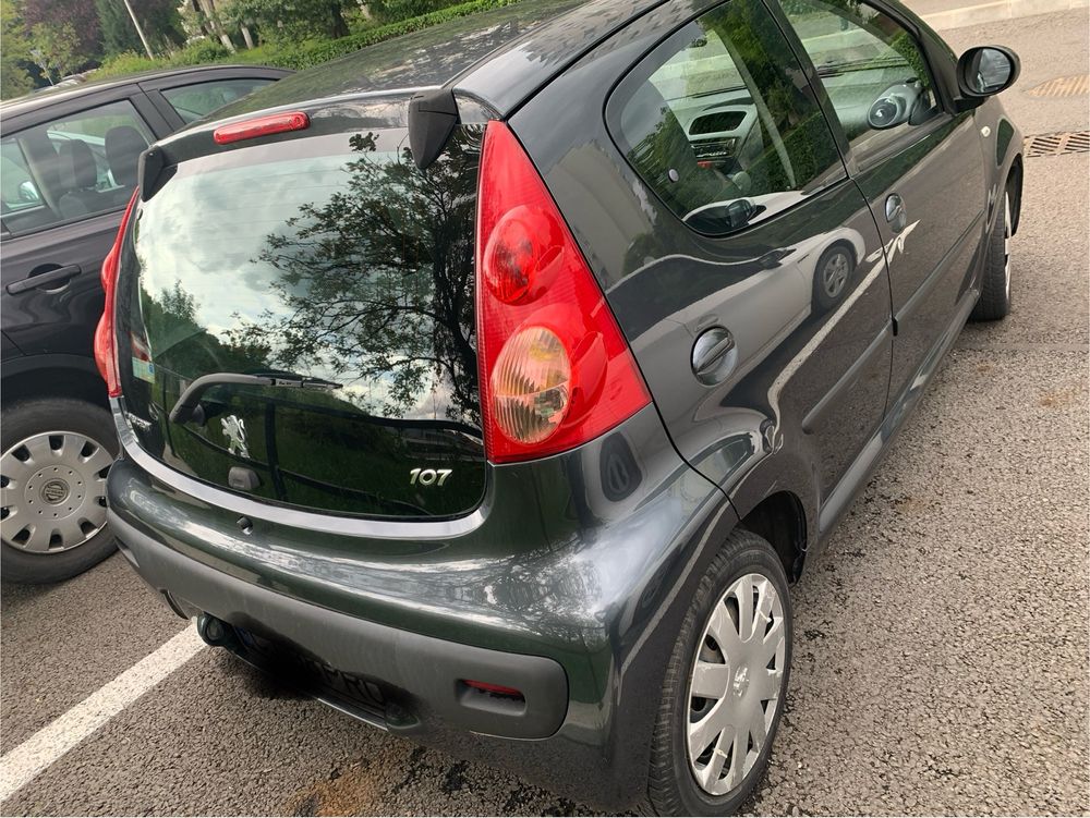 Vand peugeot 107