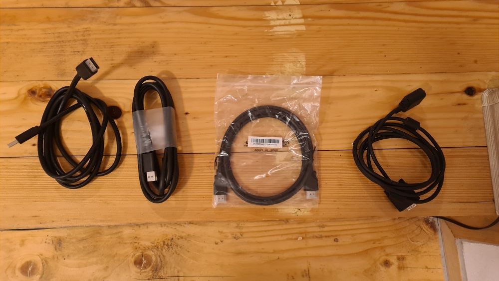 Cablu VGA Display Port HDMI Laptop PC Gaming Calculator