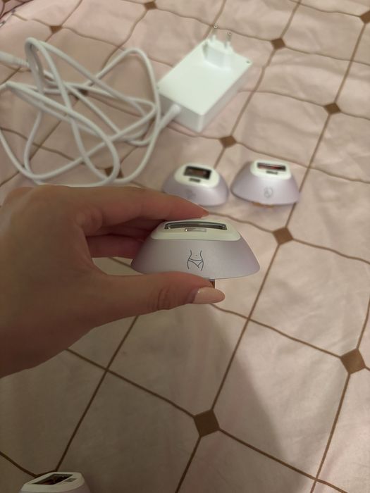 Фотоепилатор Philips Lumea Seria 8000 BRI947/00