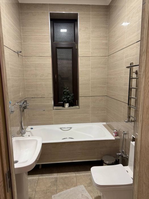 Евродом Угловой! Центр Домбрабада 3.51 сот. 3 уровня, 6 ком+2 холла