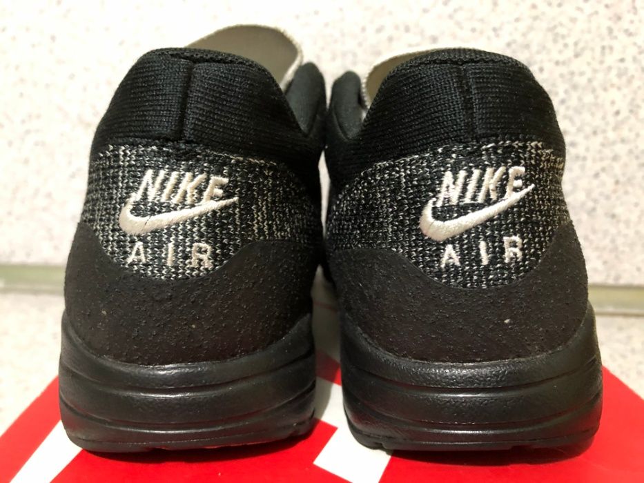 ОРИГИНАЛНИ *** Nike Wmns Air Max 1 Ultra Flyknit / Black & Grey