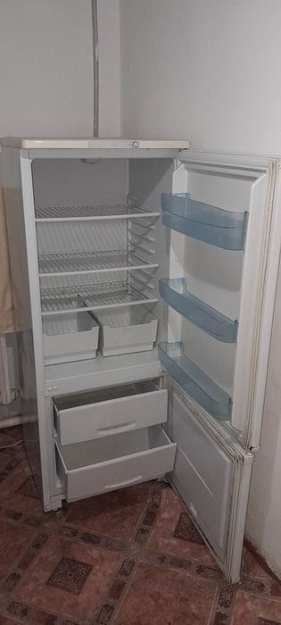 Холодильник в отличном состоянии