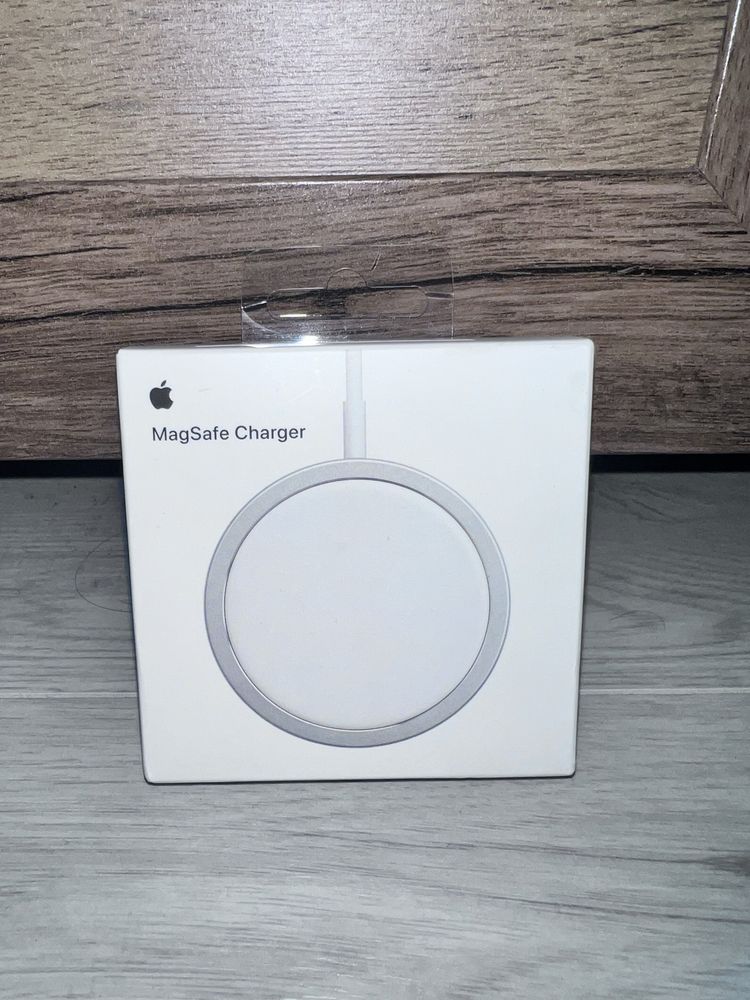 Incarcator wireless Apple MagSafe 15W TypeC