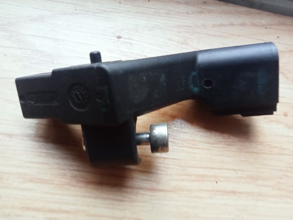 Senzor impulsuri arbore cotit 1.6 tdi