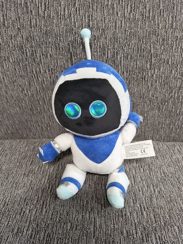 Astro Bot плюшена играчка