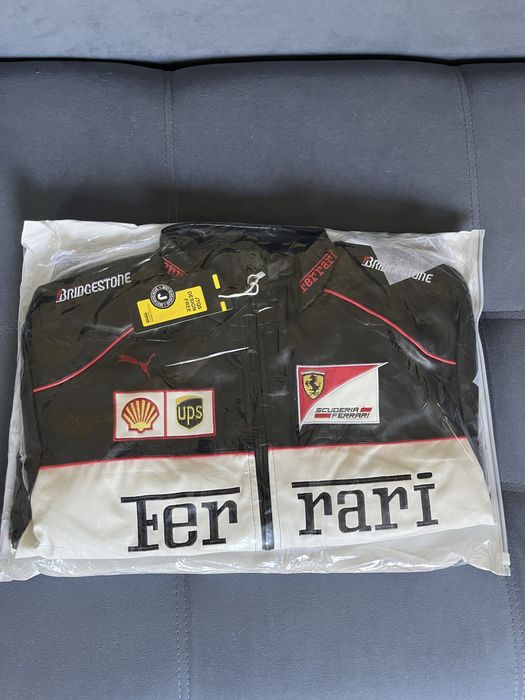Кожанные куртки ferrari mercedes