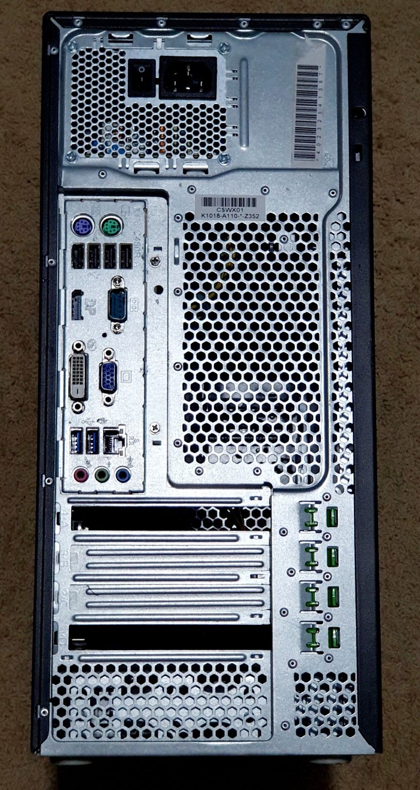 Workstation Fujitsu ESPRIMO P720 i5 4690 8/256Gb/1Tb TopoLt ProgeCad