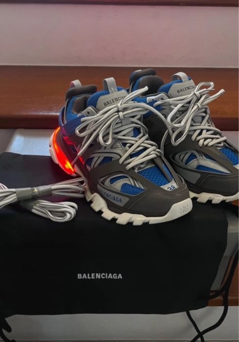 Balenciaga track