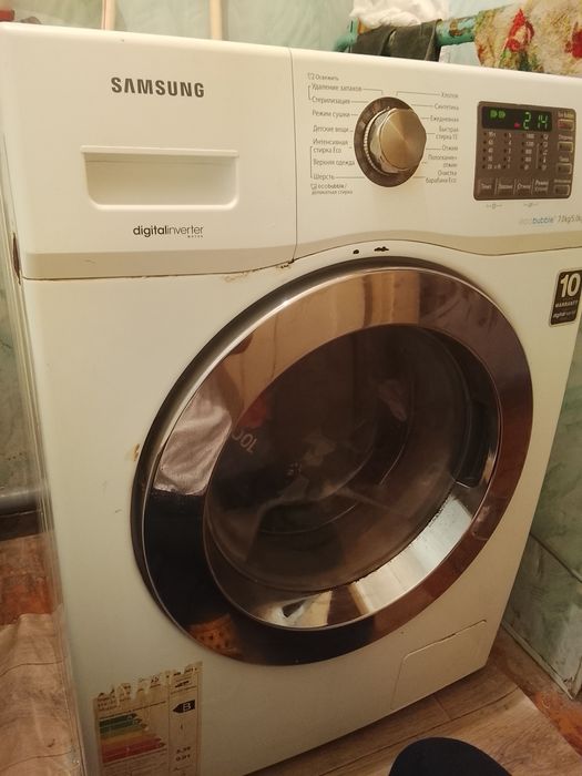 Продам стиральную машину