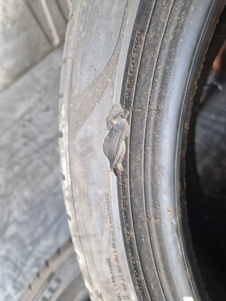 2 Pirelli R19 225/45
летни гуми Runflat 
DOT4819