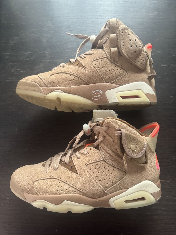 De vanzare, JORDAN 6 Travis scott