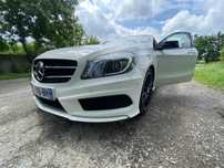 Mercedes A200 7-DCT AMG LINE