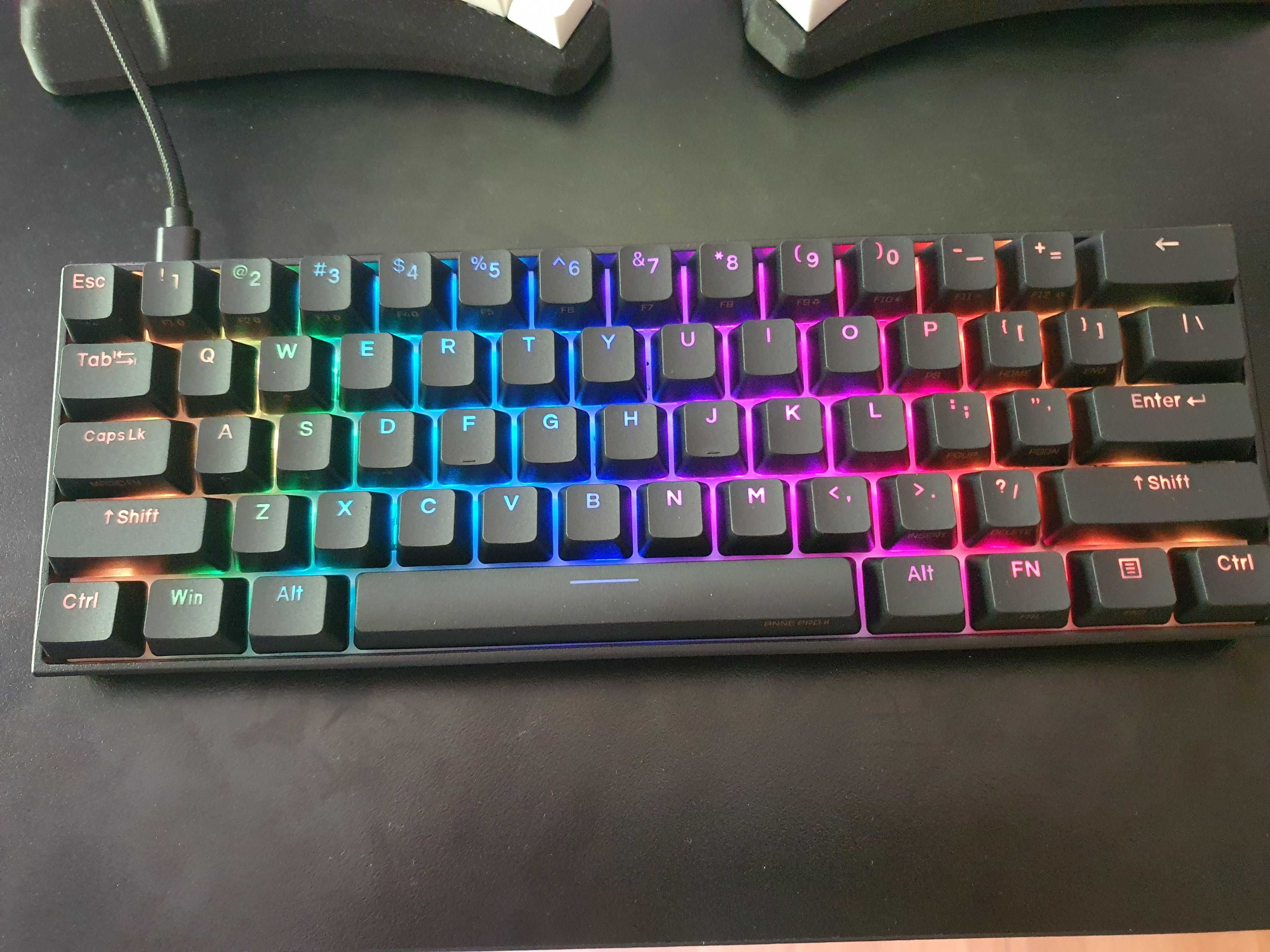 Механическая клавиатура Anne Pro 2