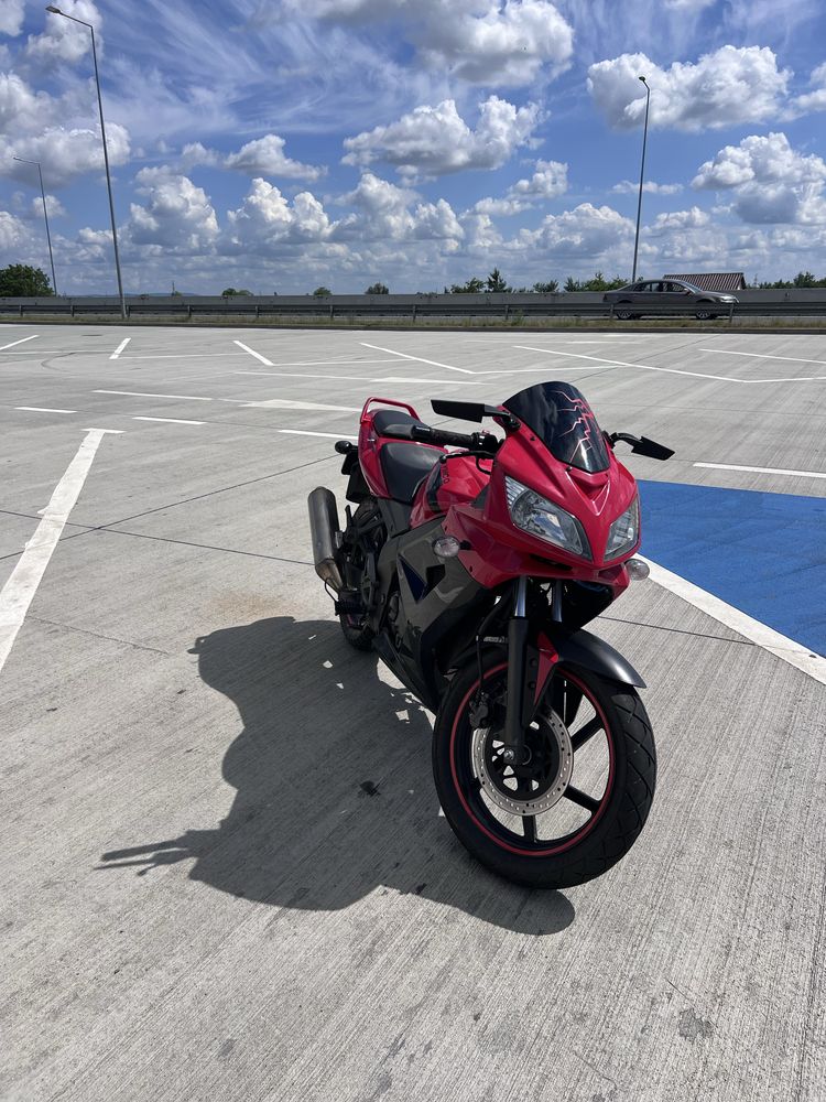 Motocicleta A1 Kymco Quannon 125