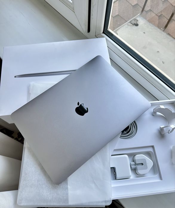 MacBook Air M1 Gray 8/256GB