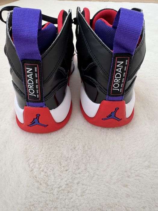 Детски кецове NIKE JORDAN