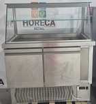 Masă frigorifică cu vitrină din sticlă și depozitare – Horeca, inox