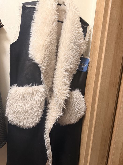 Нов дамски елек с две лица