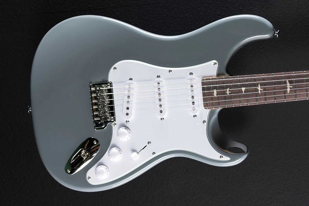 Paul Reed Smith SE Silver Sky Storm Grey