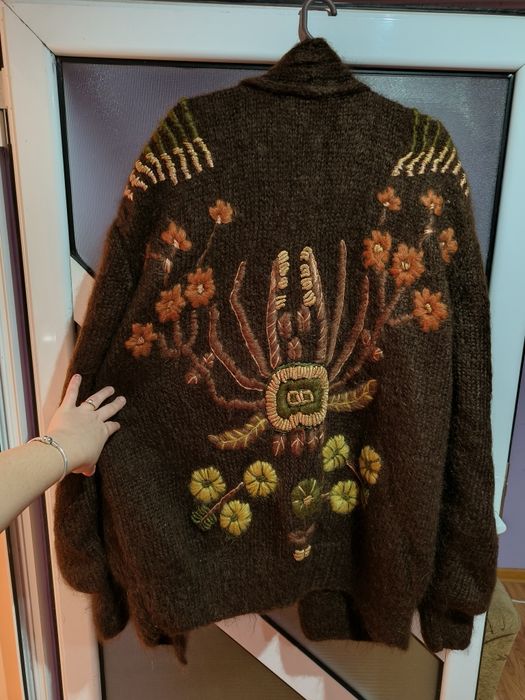 Pulover tip cardigan