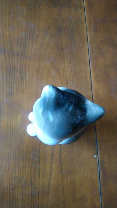 Порцеланова фигура " котка ".