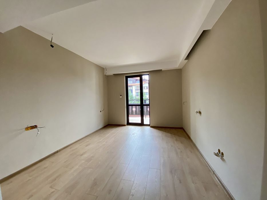 Продава се Тристаен апартамент в Разлог - 101 кв.м за 981 €/кв.м - Снимка #9