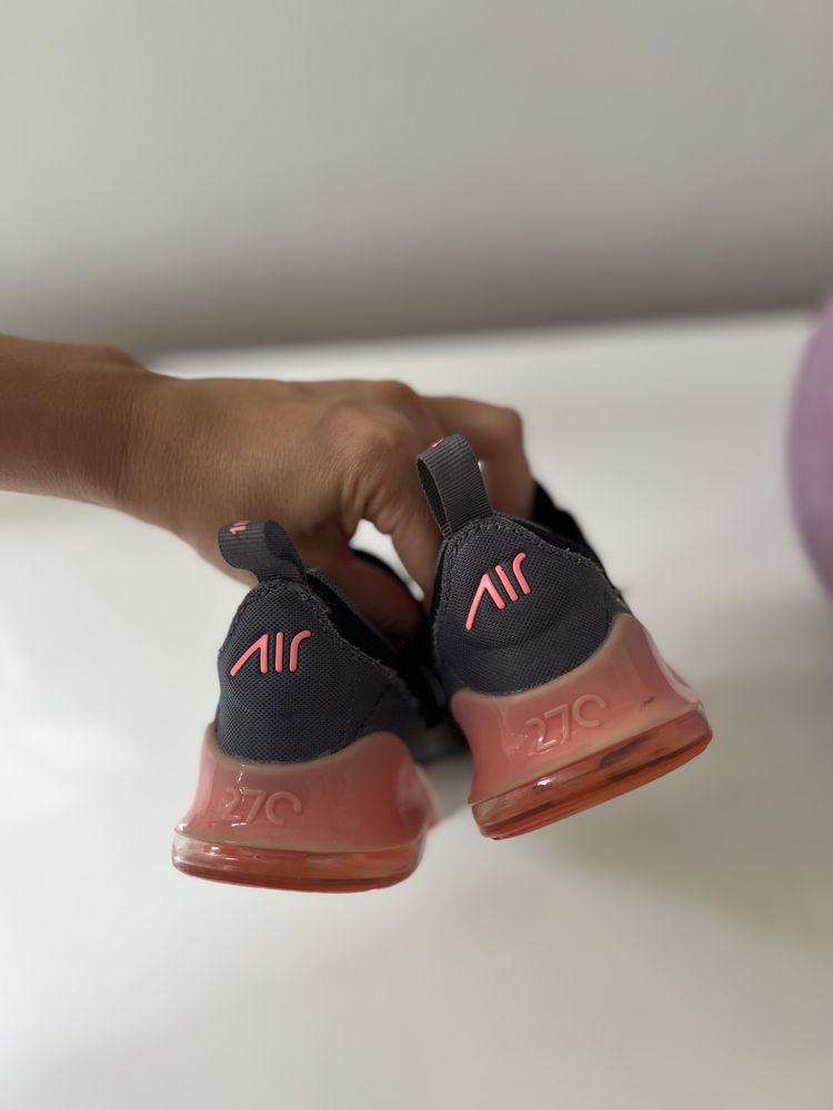Adidasi Nike Air Max copii fete marime 26