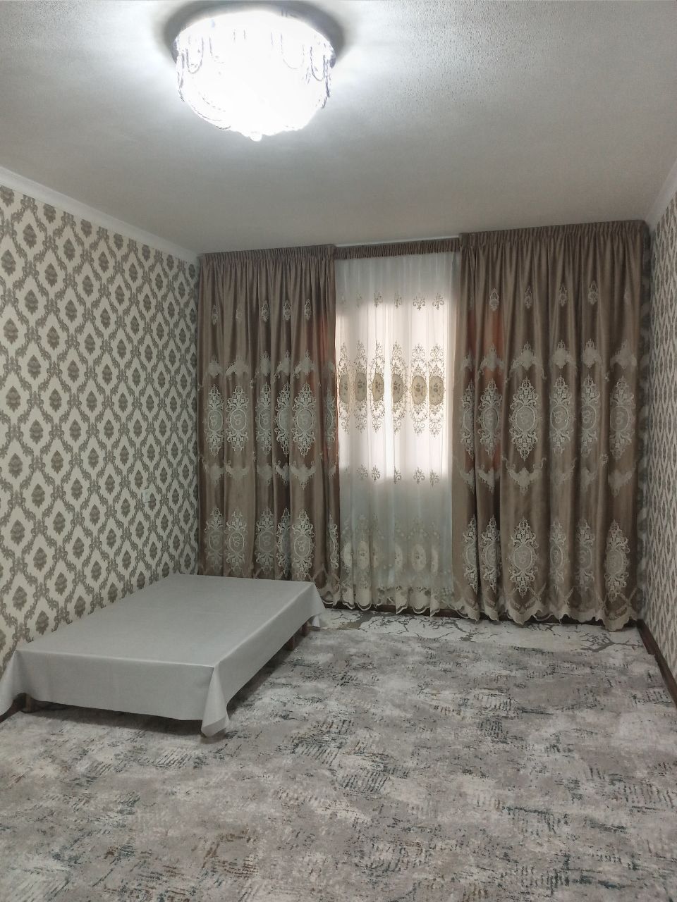 2xonali uy sotiladi