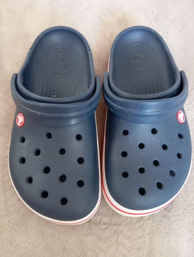 Saboti Crocs , mărimea M 5 W 7