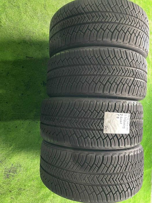 Anvelope Iarna 235/40/19 Michelin