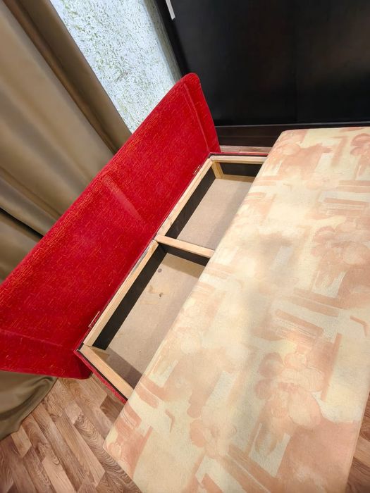 Продам диван,тахта