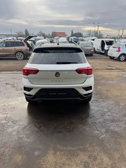 Dezmembram VW T-ROC 1.0 tsi cod motor DKR  orice piesa