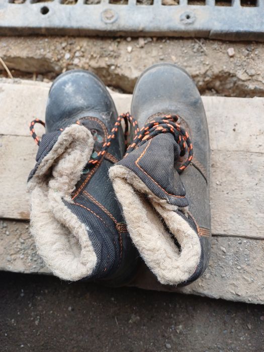 Зимние рабочие ботинки 37 размер