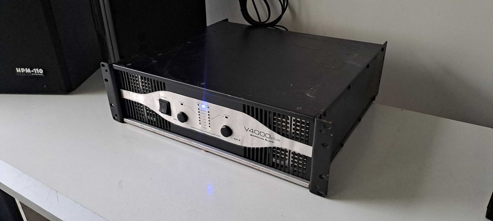 American Audio V 4000 Plus amplificator statie putere 2500W