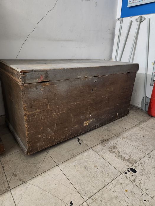 Дървен сандък. Изгодно