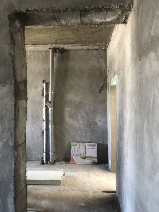 Hasanboy nova stroykada karobka uy sotiladi