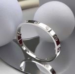 Bratară Cartier LOVE 19 Aur Alb 750 cu Diamante