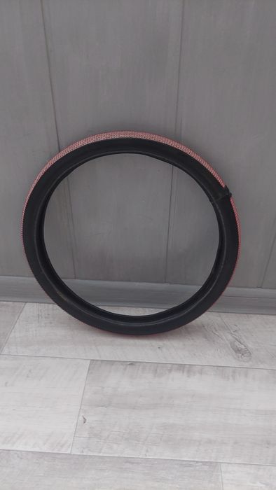 Чехол на руль машины со стразами